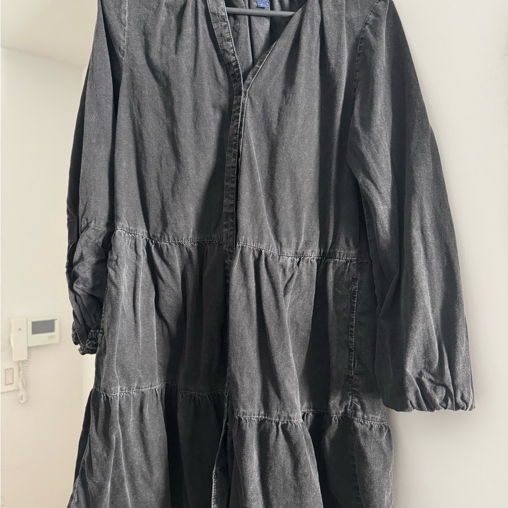 GAP FACTORY Denim Tiered Mini Shirtdress Women’s Medium Condition